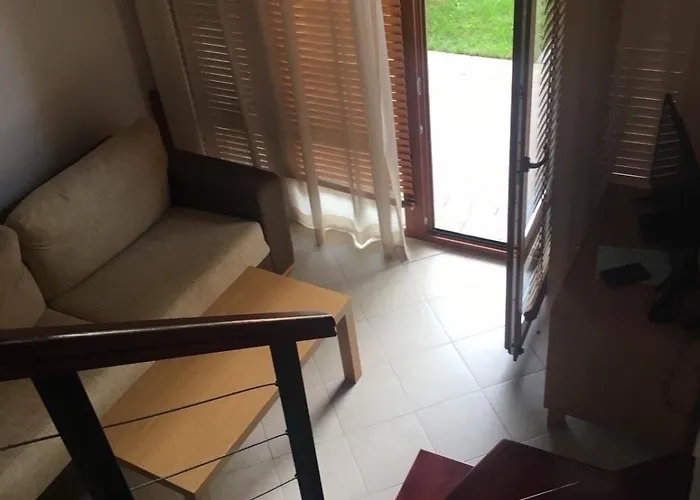 Private Ravda-emerald * Ravda